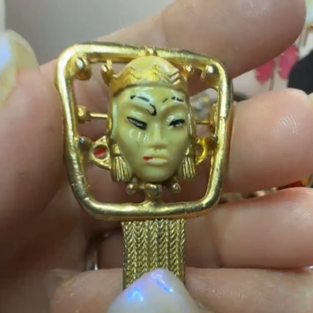 $40 show listing